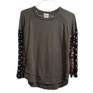 Knox Rose long sleeve shirt